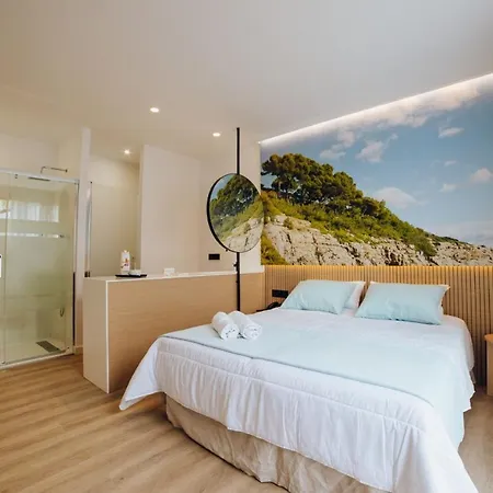 Alannia Hotell 4*