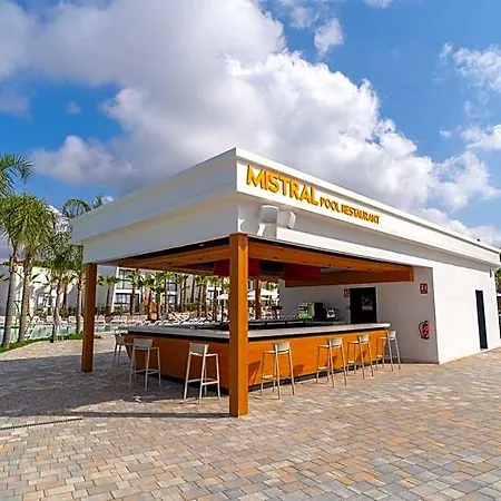 Hotel Alannia 4*