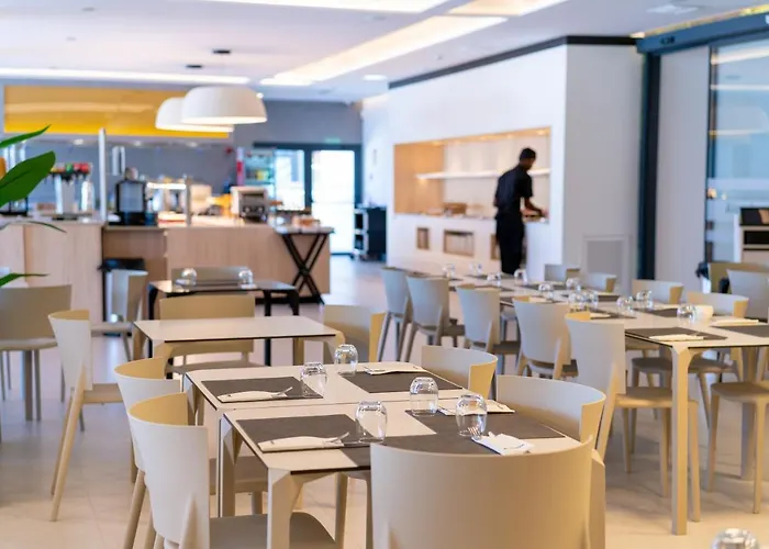 Alannia 酒店 萨洛